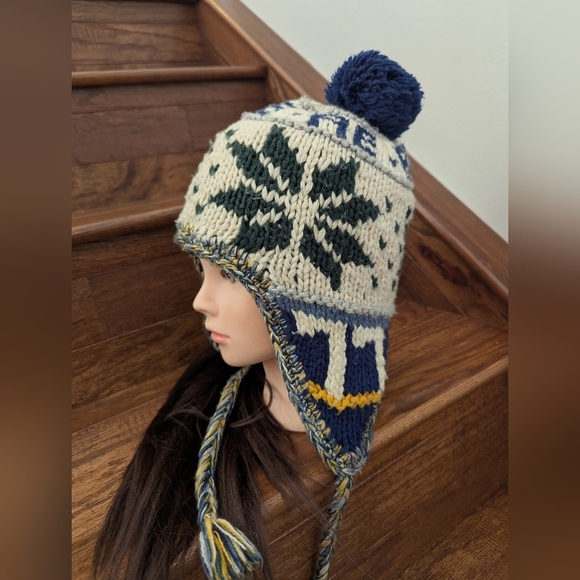 American Eagle knit Trapper Hat Adult One Size, Cream, Blue, Green Wool Blend OS - Picture 7 of 7